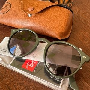 New with case and box Ray Ban sunglasses